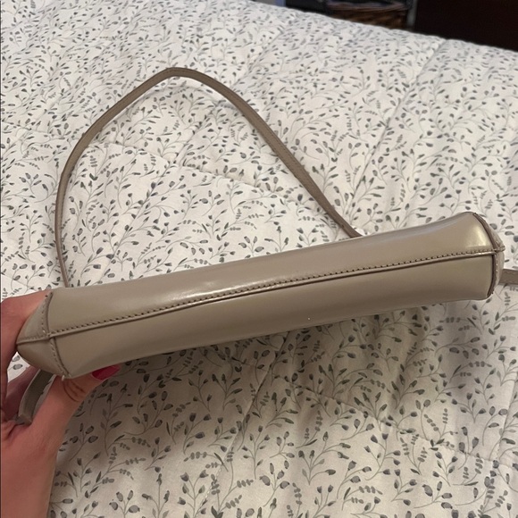 & Other Stories Tan Shoulder Bag - Picture 3 of 3